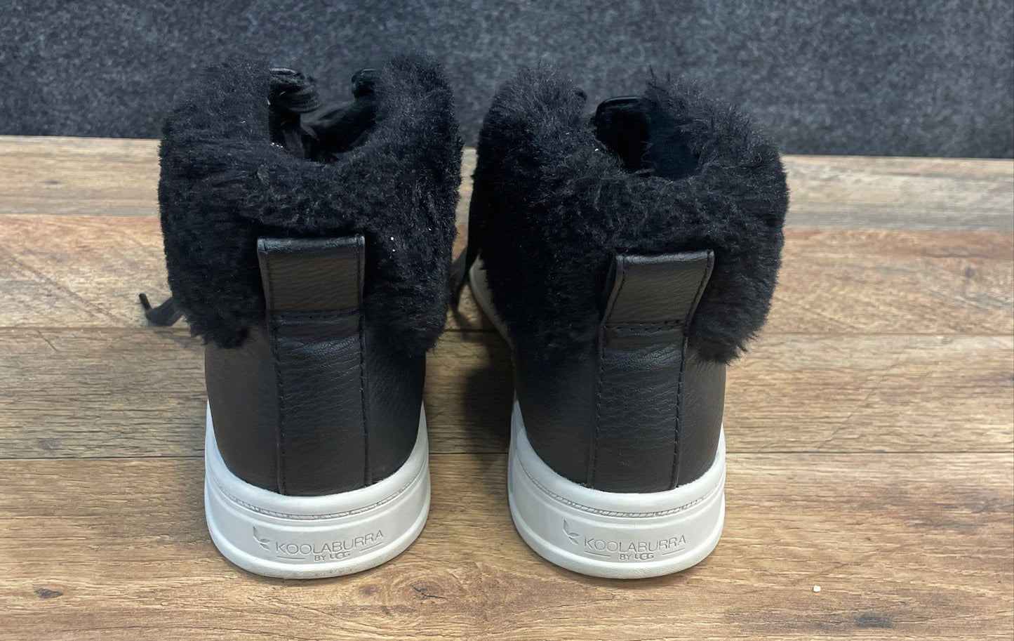 Koolaburra by UGG Advay Black Faux Fur Trim High Top Sneakers Women's Size 7