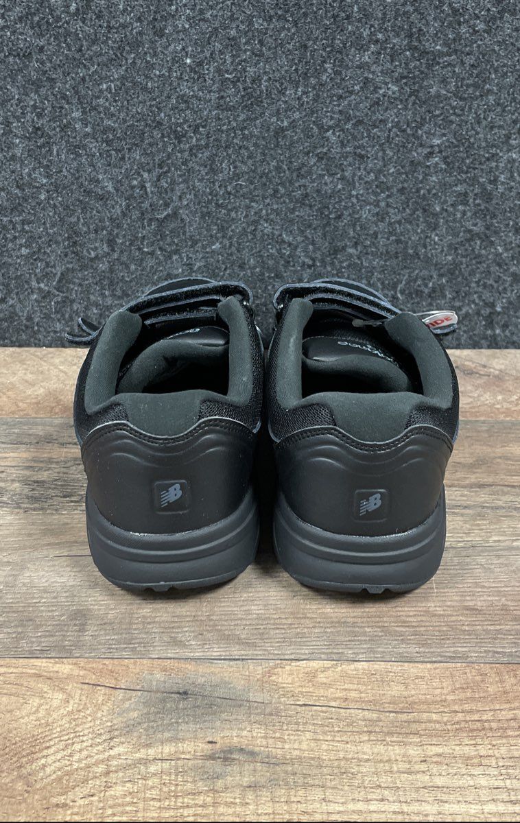 New Balance 813 Black Leather Velcro Walking Shoes Women's Size 9.5 D Wide