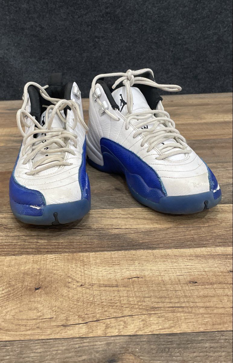 Nike Air Jordan 12 Retro Hyper Royal White Blue GS 2024 Size 3.5Y
