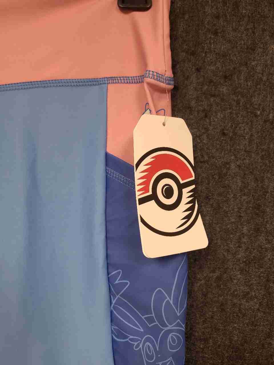 Pokemon Center Women's Sylveon Colorblock Leggings Pink Blue Sz M NWT