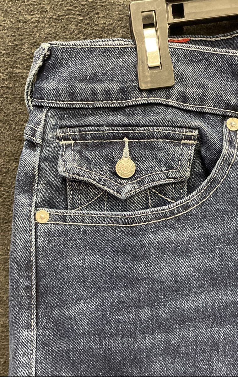 True Religion Men's Geno Relaxed Slim Jeans Blue Flap Pocket Size 34