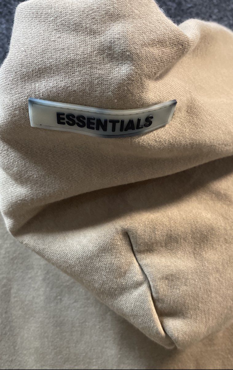 Fear of God Essentials Men's Tan Pullover Logo Hoodie Streetwear Sz XL