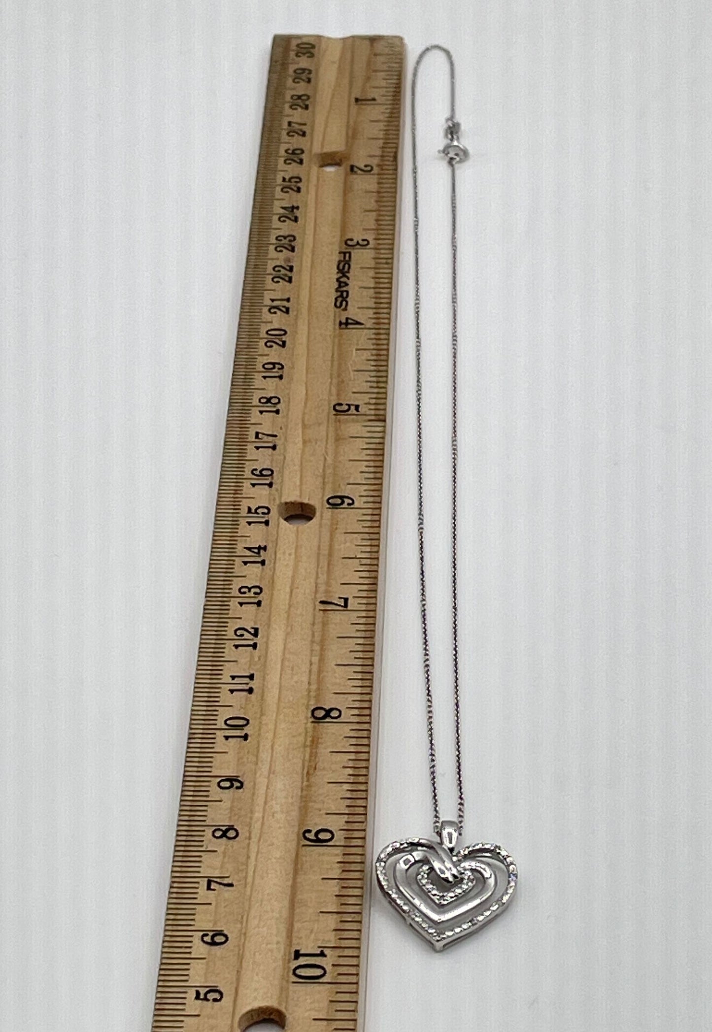 925 Sterling Silver Diamond Multi-Heart Pendant Necklace 2.9g