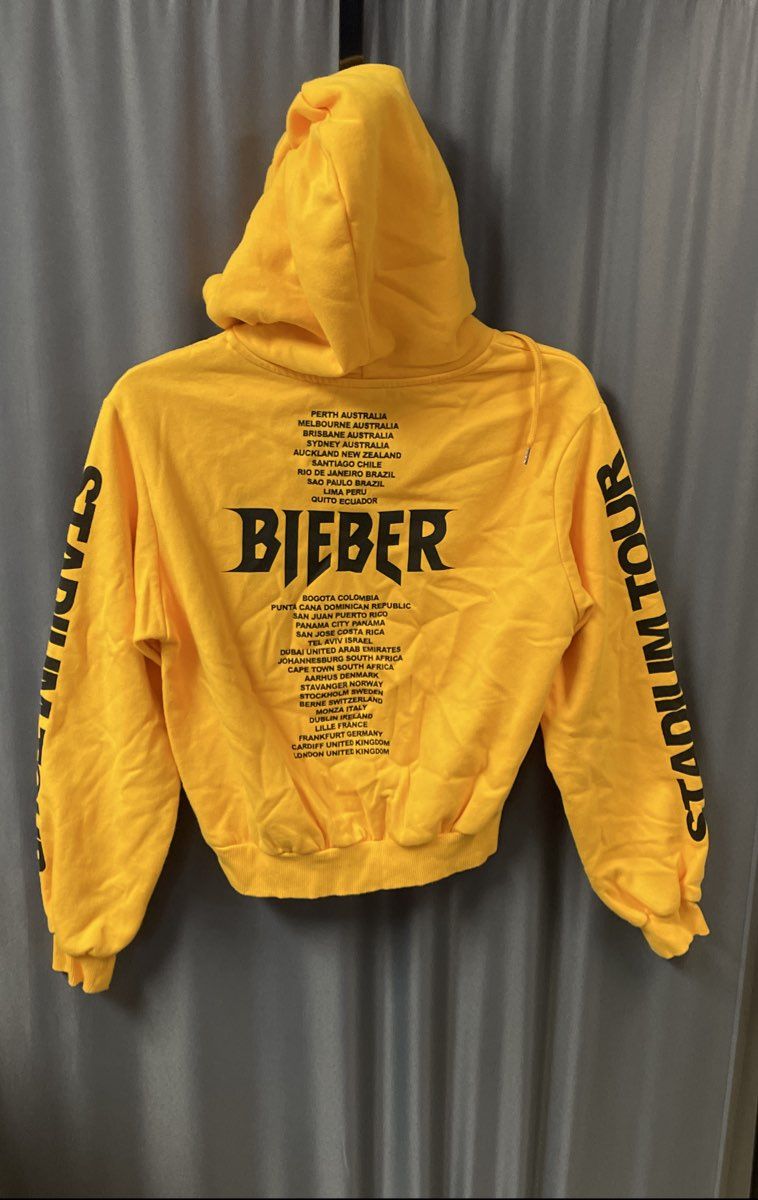 H&M Divided Justin Bieber Purpose Stadium Tour Pullover Hoodie Yellow Sz S