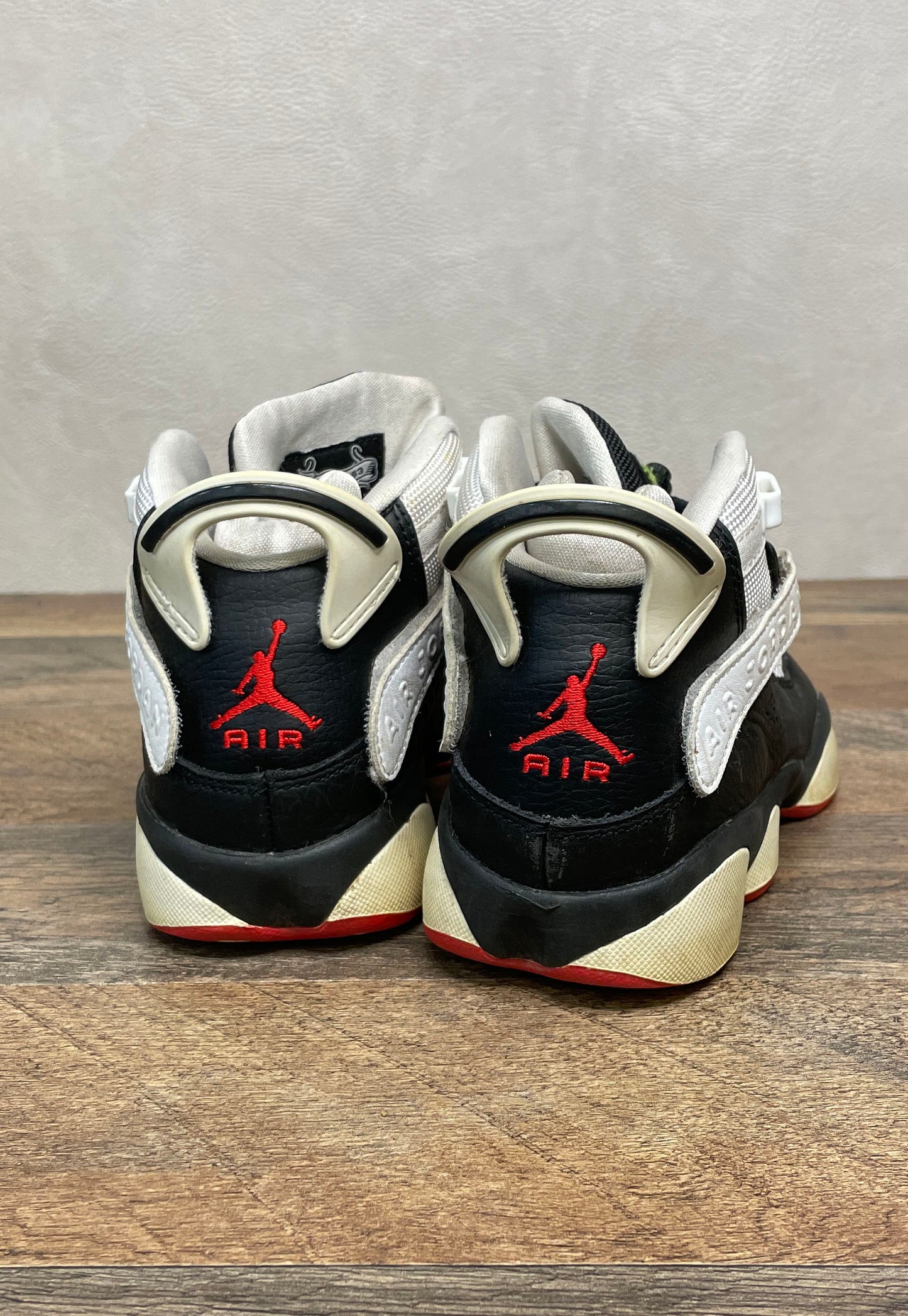 Nike Air Jordan 6 Rings Black White Gym Red Youth Basketball Shoes Size 4Y