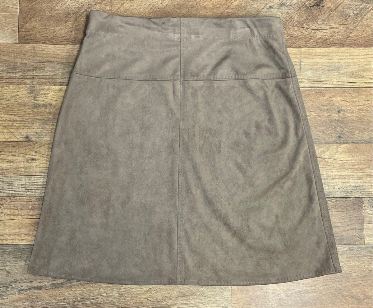 Max Studio Women's Grey Faux Suede Skirt NWT Sz S
