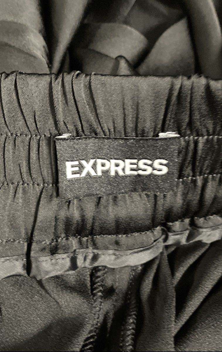 Express Women's Black Satin High Waist Jogger Pants NWT Sz L Pockets