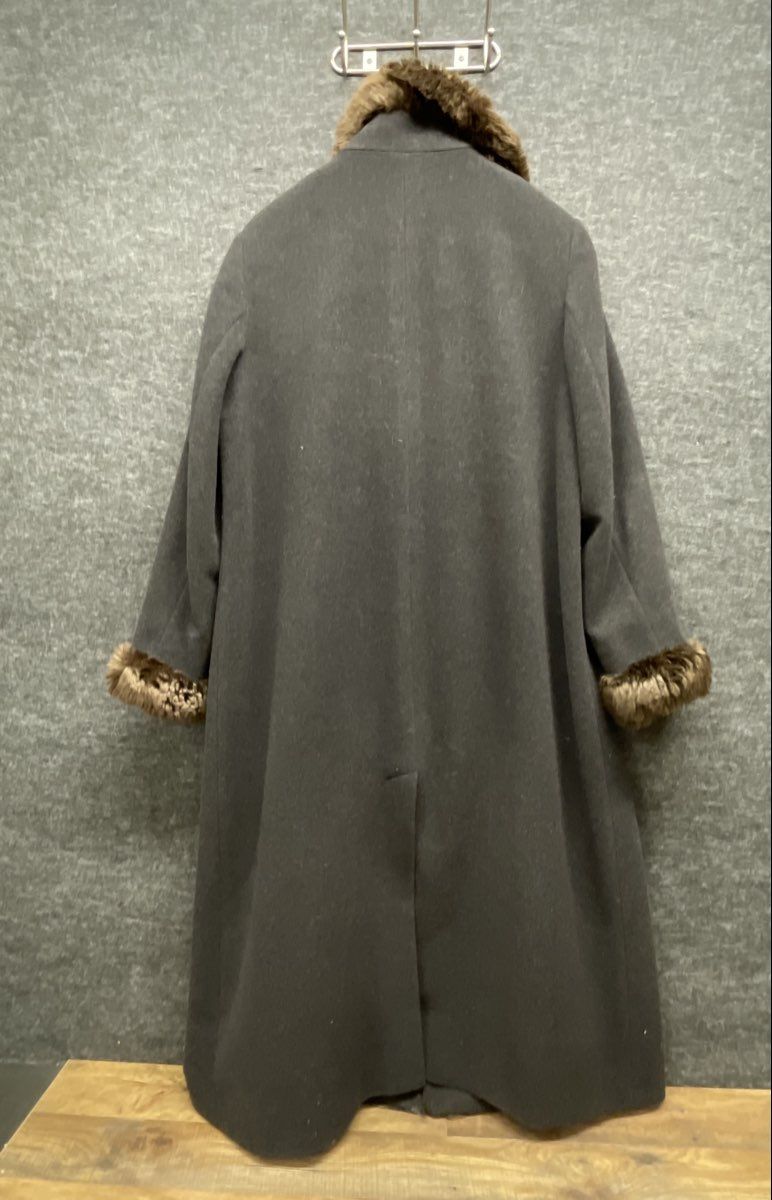 Jones New York Women's Black Long Overcoat Faux Fur Trim Snap Closure Size 10