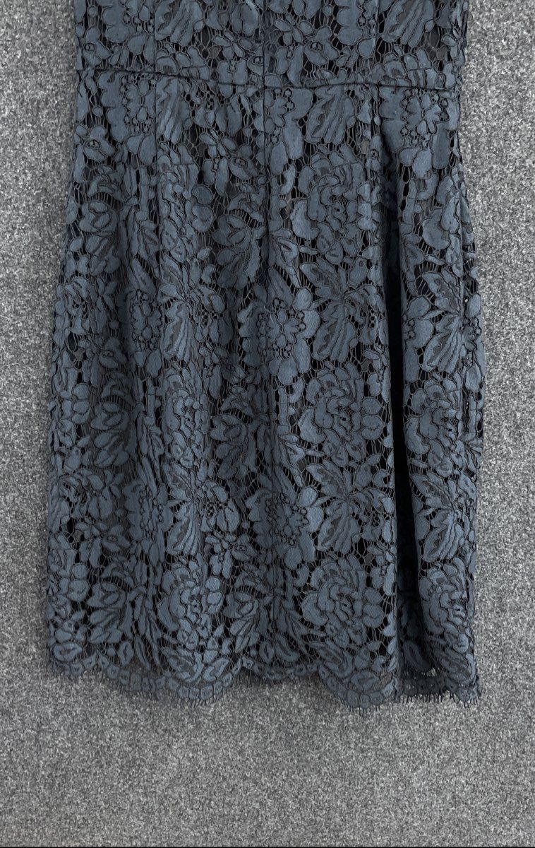 Banana Republic Women's Navy Blue Floral Lace Sleeveless Sheath Dress Sz 0 NWT