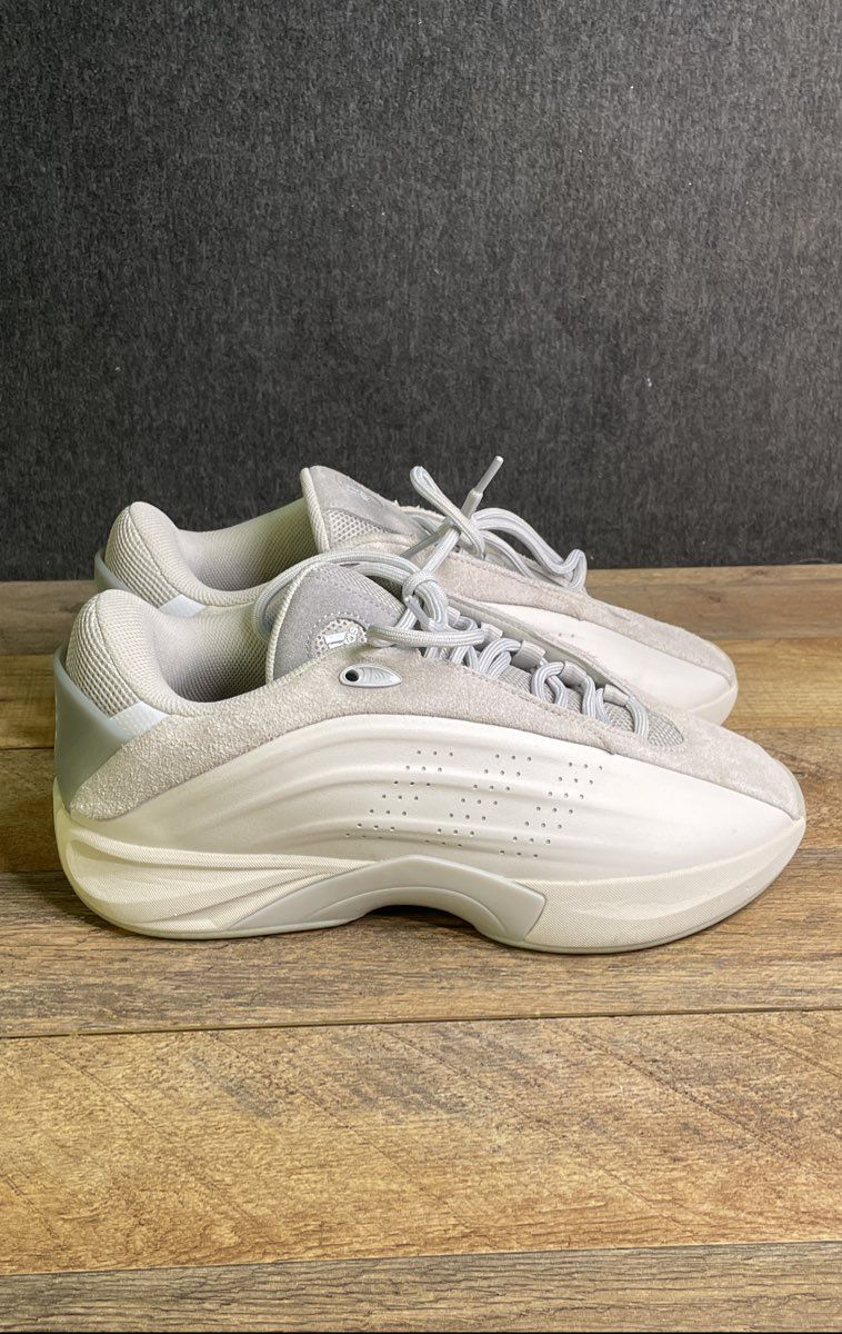 Adidas Nova IIInfinity Grey White Basketball Sneakers Men's Size 11