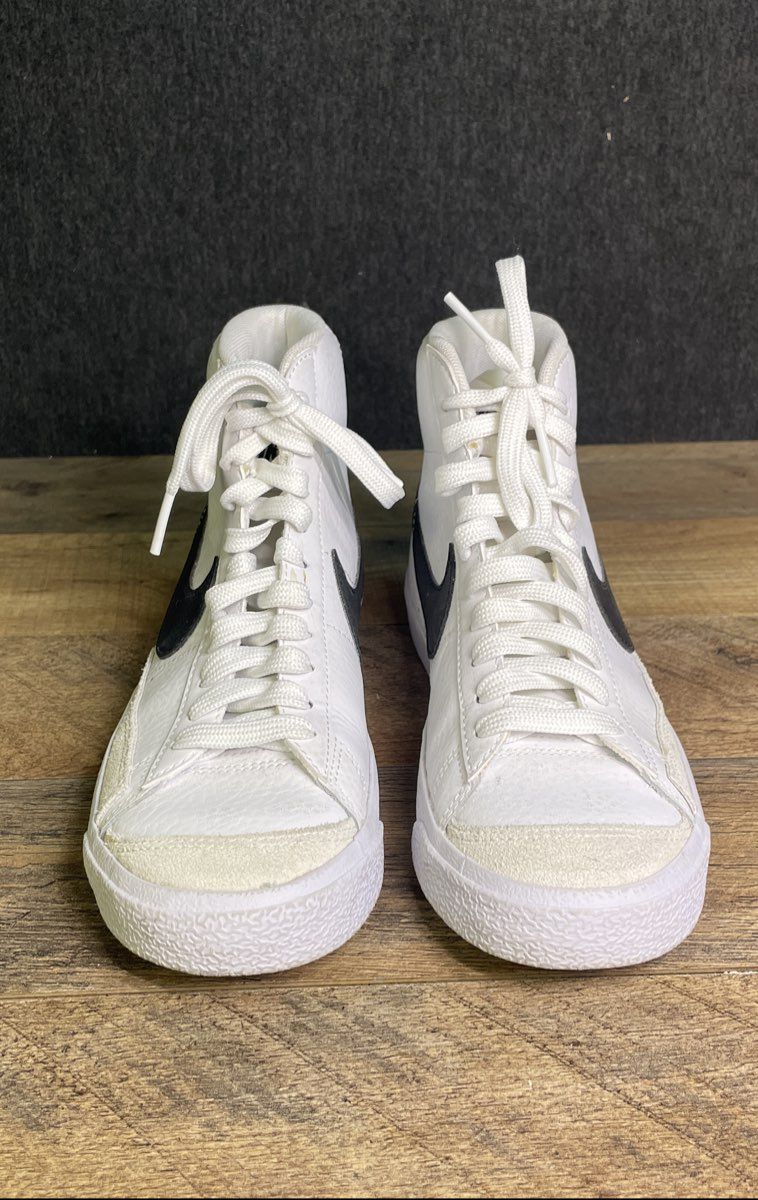 Nike Blazer Mid '77 Vintage White Black Youth High Top Sneakers Size 4.5Y