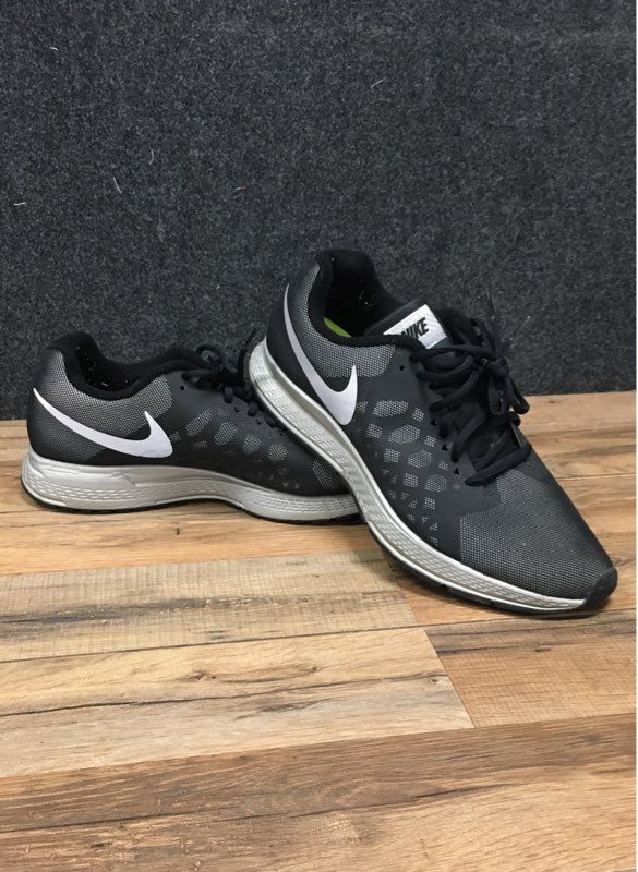 Nike Air Zoom Pegasus 31 Black White Wolf Grey Running Shoes Men's Size 11
