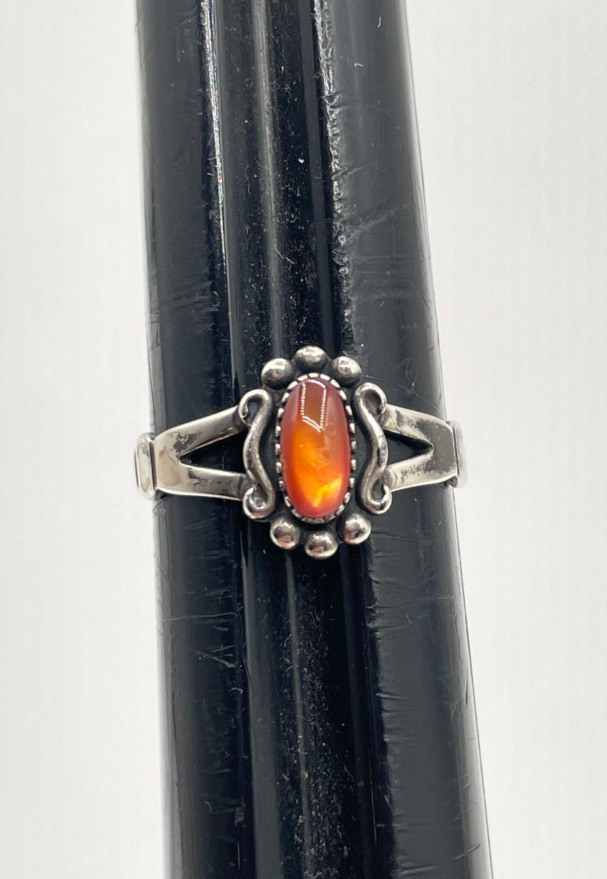 Wheeler Mfg. Co. 925 Sterling Silver Orange Resin Stone Ring 2.3g