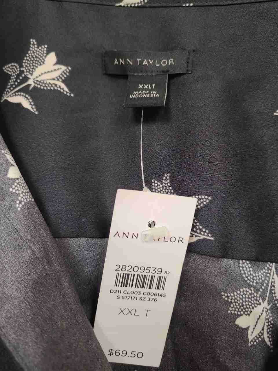 Ann Taylor Women's Black Floral Print Long Sleeve Button Down Blouse Sz XXLT NWT