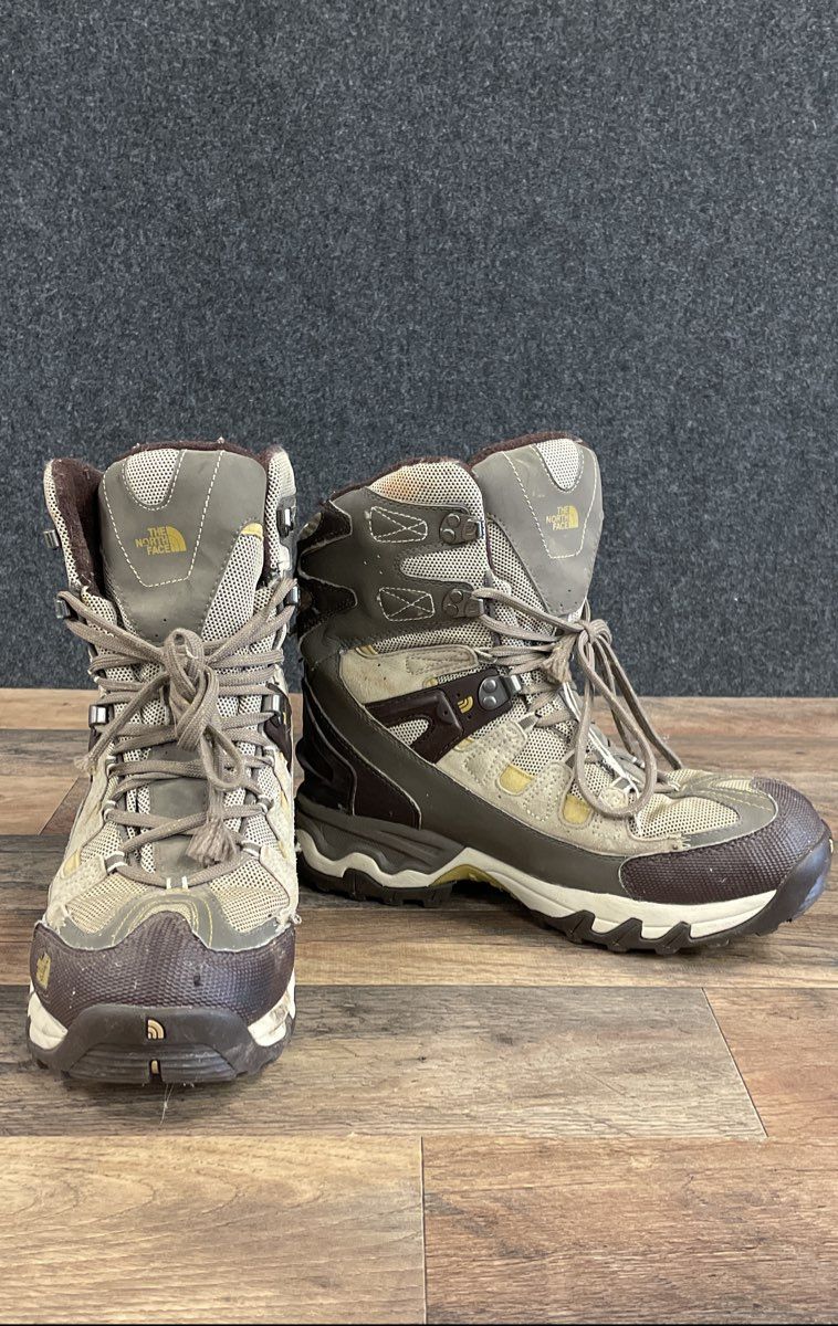 The North Face Gore-Tex Primaloft 400g Winter Hiking Boots Women's Size 11