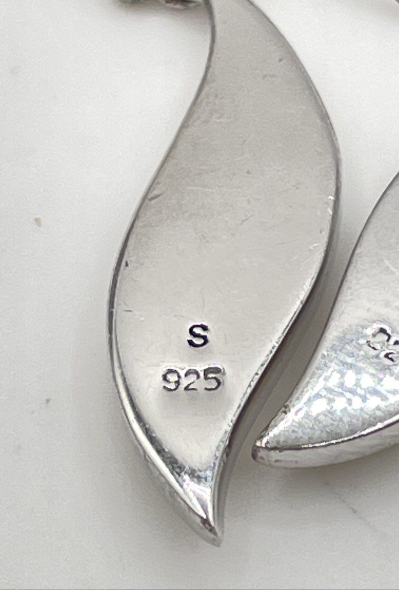 925 Sterling Silver Rhinestone Pavé Curved Leaf-Shaped Dangle Earrings 3.8g