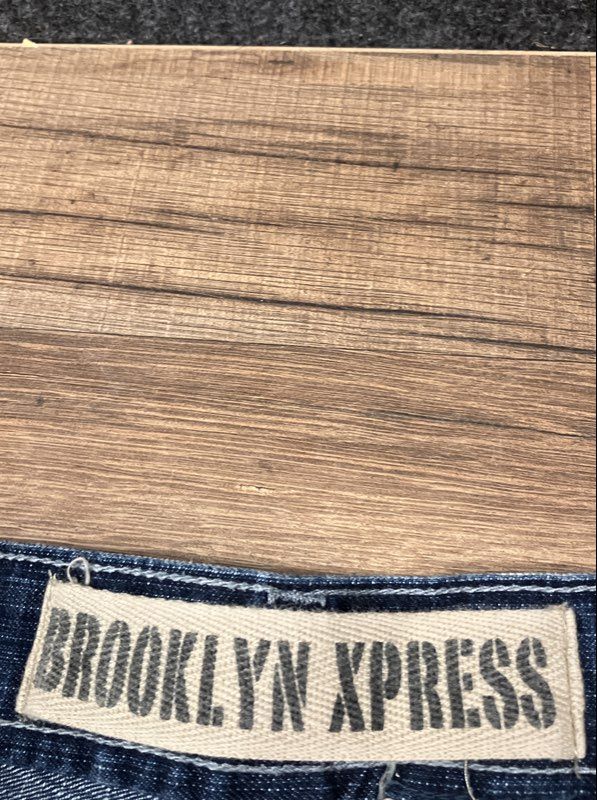Vintage Y2K Brooklyn Express Men's Light Wash Wide Leg Baggy Jeans Size 34x34