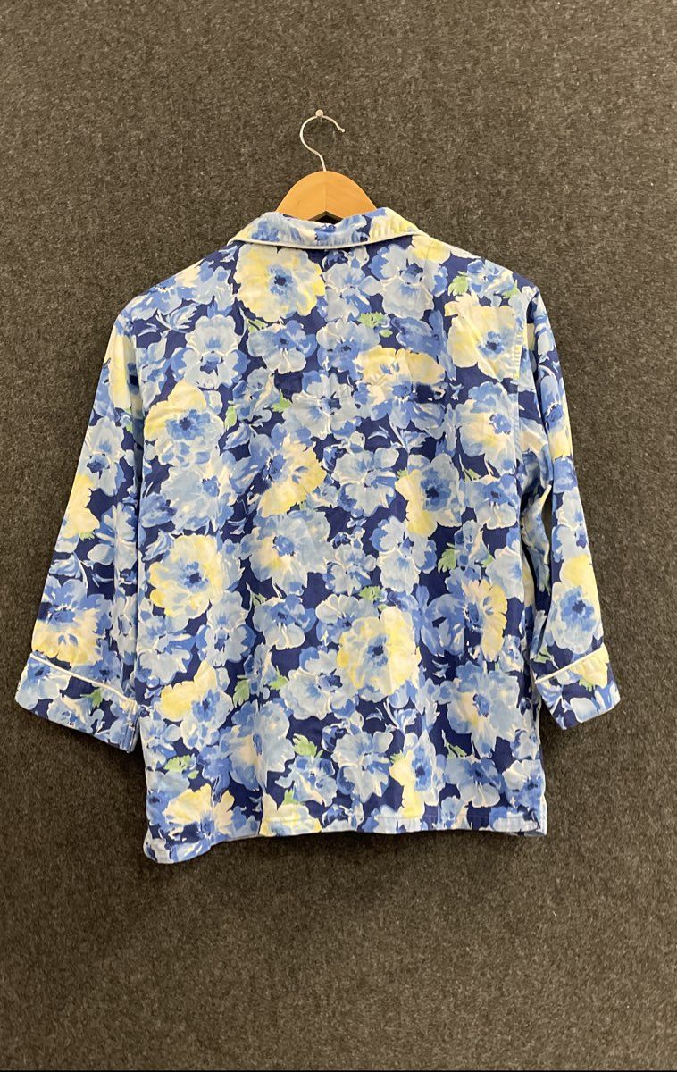 Lauren Ralph Lauren Women's Blue Floral Button Down Pajama Top Sleepwear Sz L