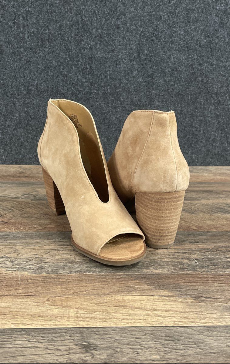 Lucky Brand Joal Tan Suede Open Toe V-Cut Ankle Bootie Size 7