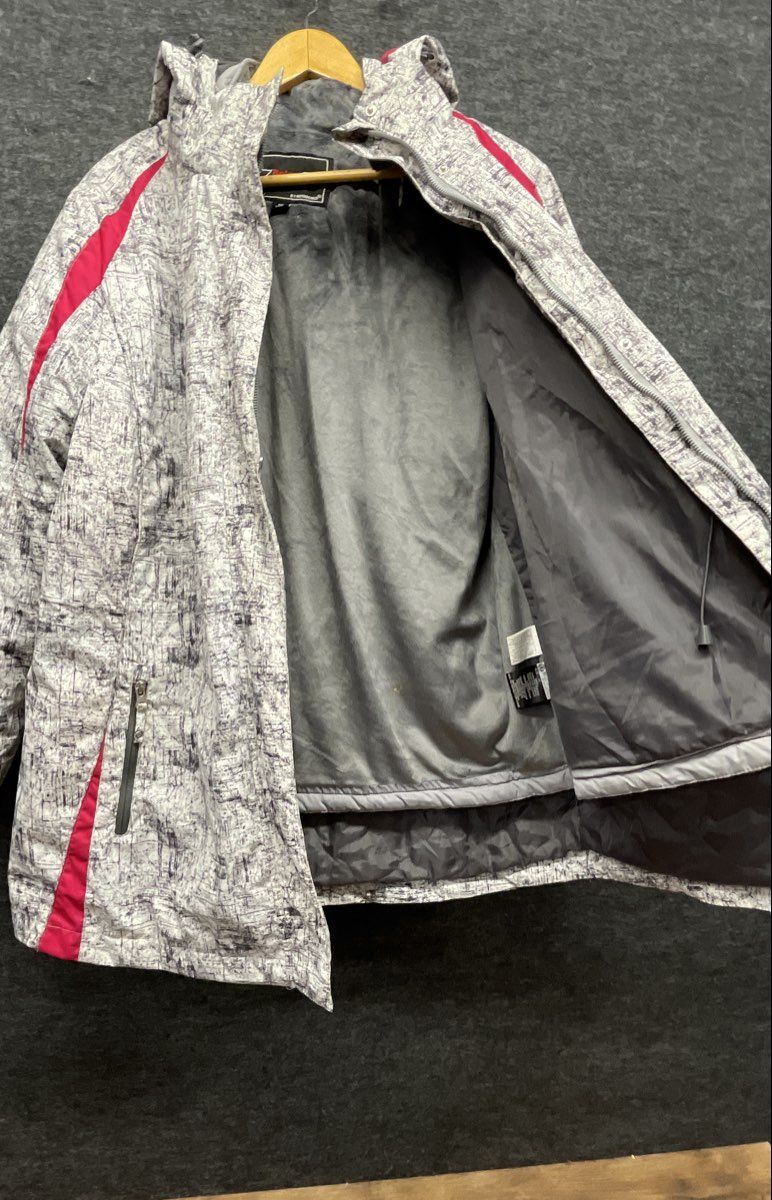 Below Zero Women's Ski Jacket Parka Gray Pink Hooded Fleece Lined Pattern Sz 1X