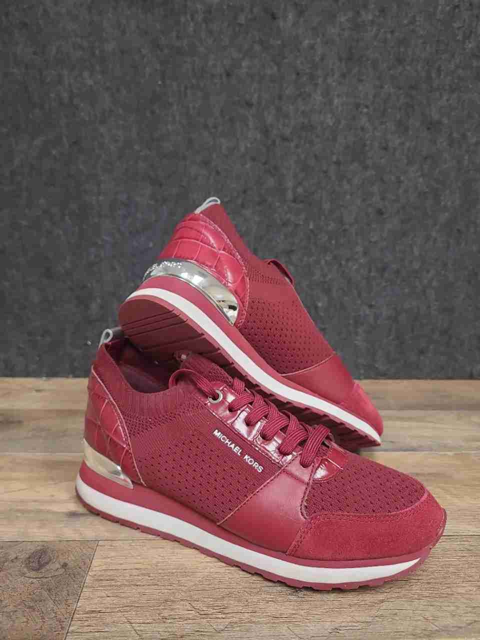 Michael Kors Billie Burgundy Knit Croc-Embossed Sneakers Women's Size 7.5