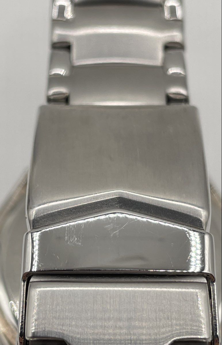 Caravelle By Bulova Silver-Tone 43B37 Men's Quartz Dress Watch *Not Working*