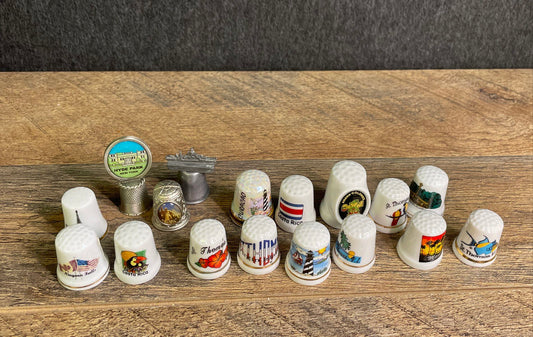 Vintage Souvenir Thimble Lot of 17 Hyde Park Paris Maui Porcelain Pewter Metal