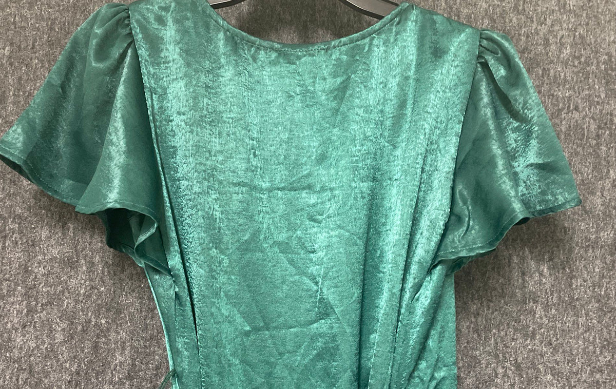 Audrey Parks Women's Emerald Green Satin Ruffle Wrap Maxi Dress Sz M NWT