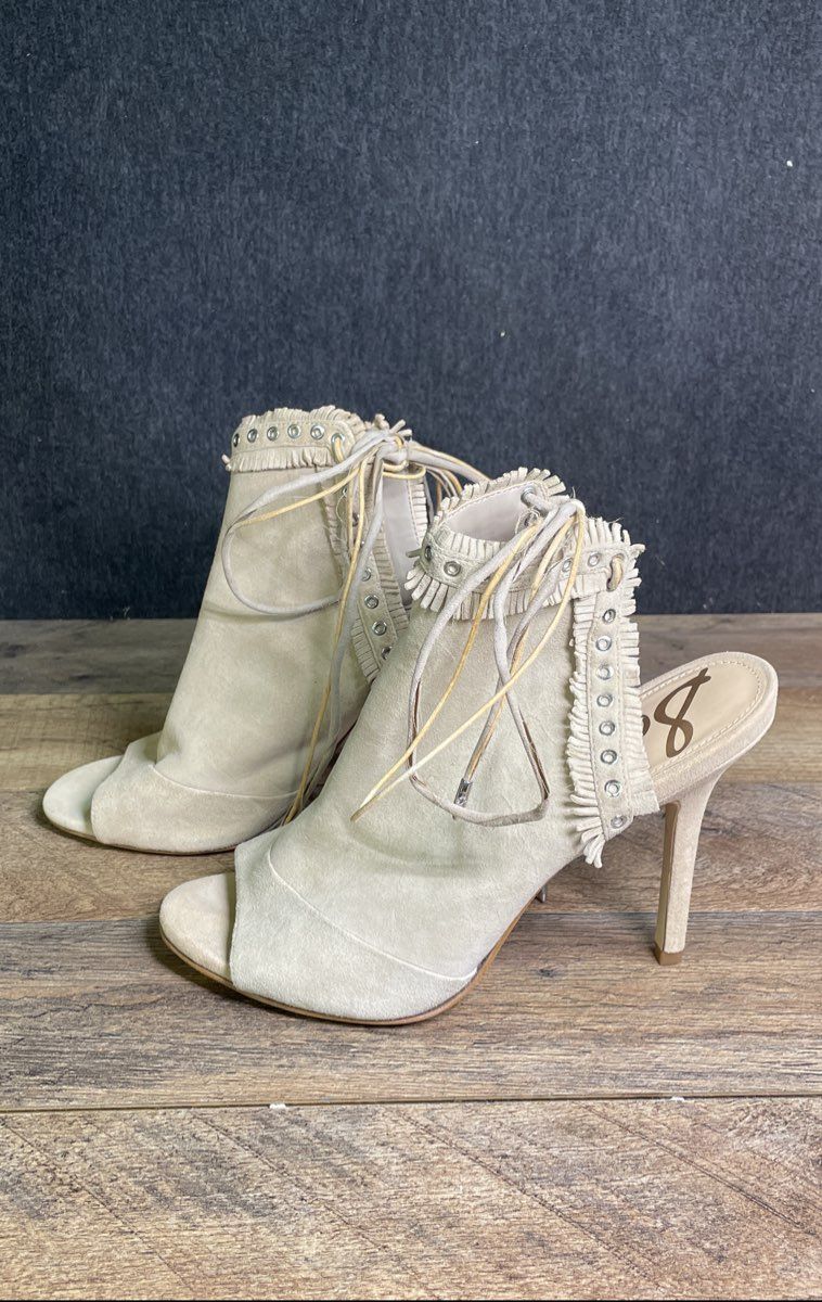 Sam Edelman Artie Beige Suede Fringe Lace Up Stiletto Heels Women's Size 8.5