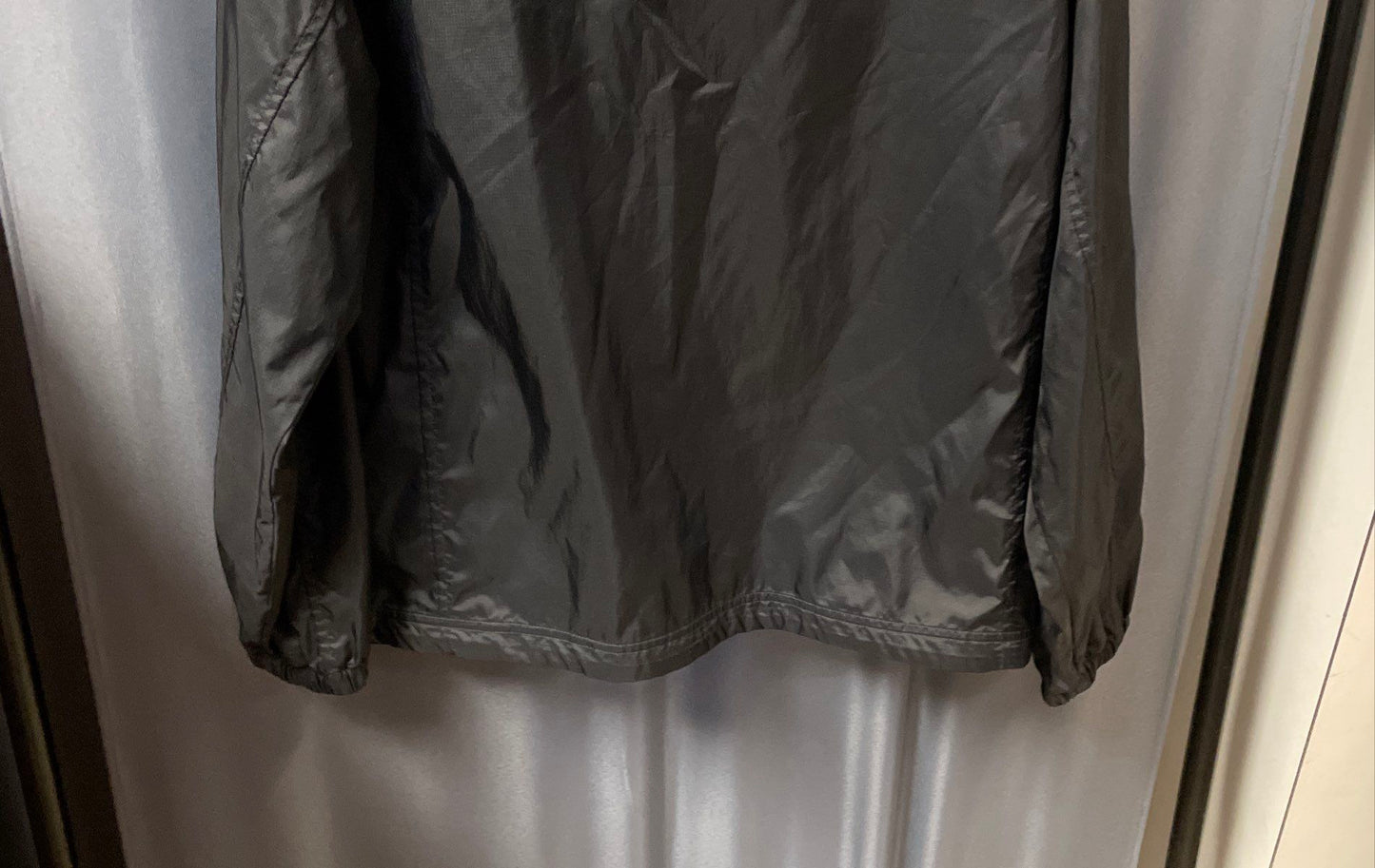 L.L. Bean Men's Black Stowaway Windbreaker Jacket Full Zip Packable Nylon Sz S