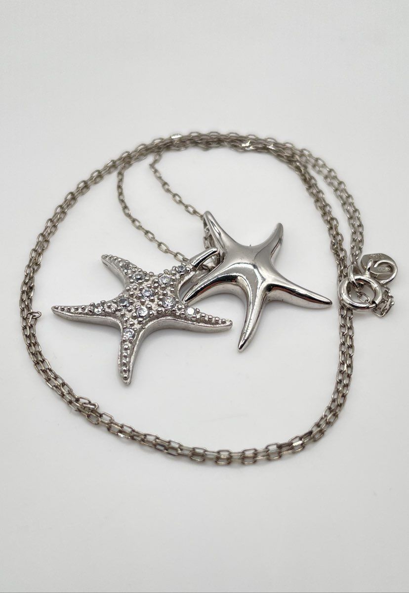 925 Sterling Silver Two Starfish (One W/ CZ Accents) Pendant Necklace 2.9g