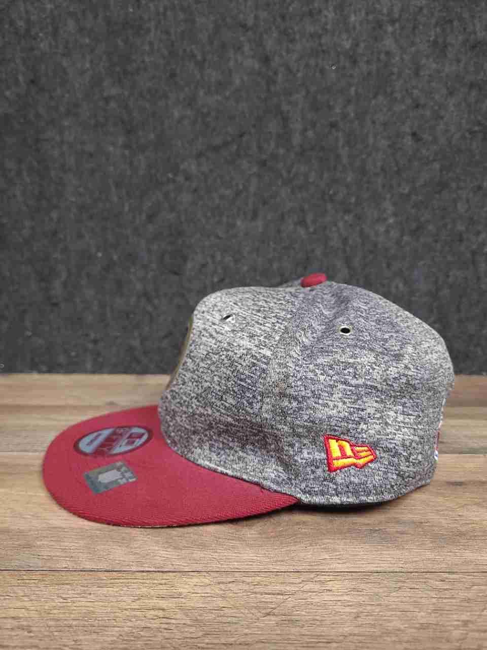New Era Men's Washington Redskins NFL 9FIFTY Snapback Hat Gray Burgundy OS