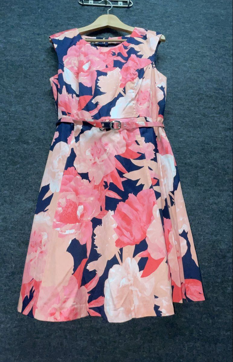 INC International Concepts Women's Pink Navy Floral Fit Flare Belted Dress Sz 4