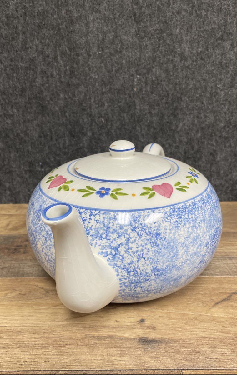 R.B. Bernarda Blue Spongeware Heart Floral Teapot Portugal Vintage Earthenware