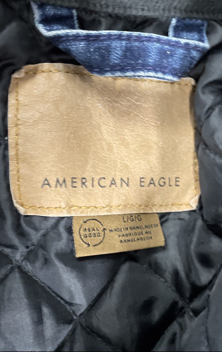 American Eagle Women's Blue Denim Jacket Black Corduroy Collar Quilted Lined L