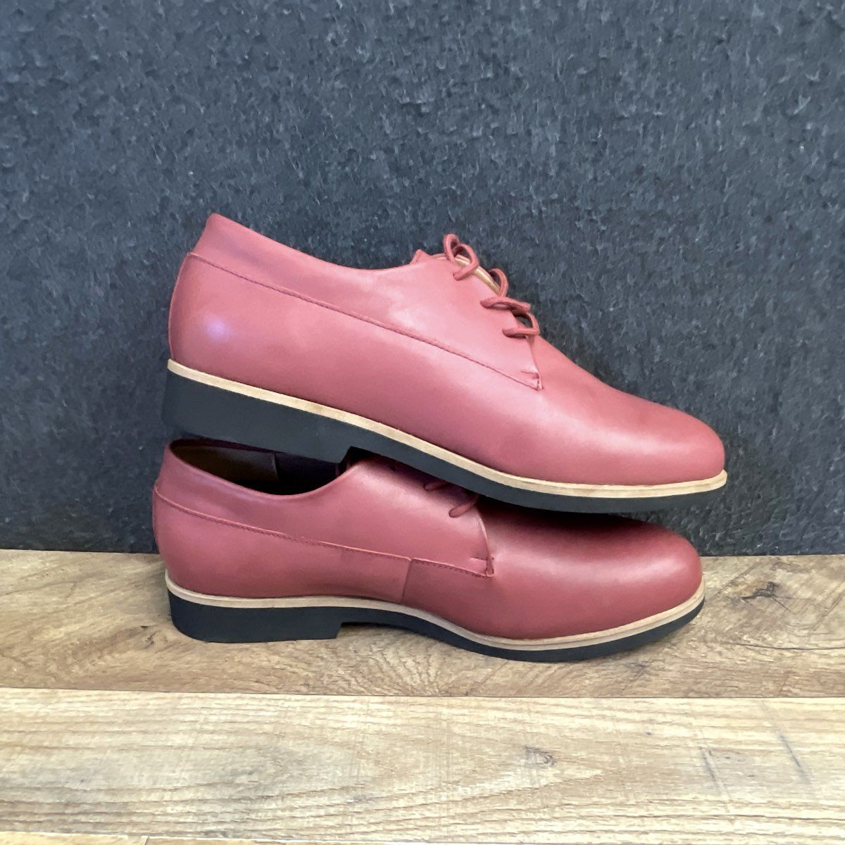 SoftWalk Willis Burgundy Dark Red Leather Lace Up Women's Oxford Shoes Size 8