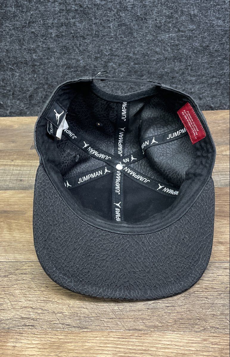 Jordan Youth Snapback Hat Gray Black Elephant Print Metal Jumpman Logo