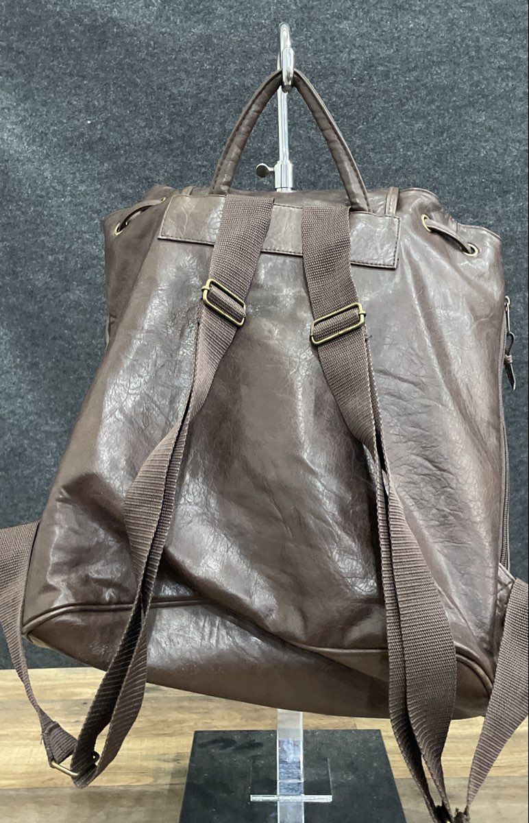 Mt. Ridge Brown Leather Drawstring Backpack Front Zip Pocket Large