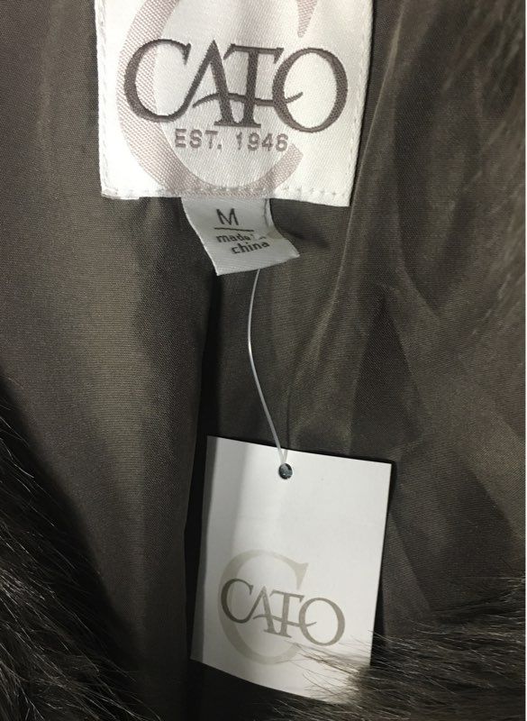 CATO Women's Grey Shaggy Faux Fur Vest Wide Collar New With Tags Sz M