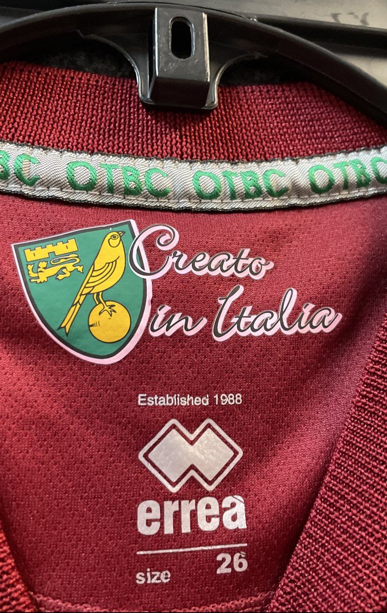 Errea Kids Norwich City FC Away Soccer Jersey Red Black Sz 26