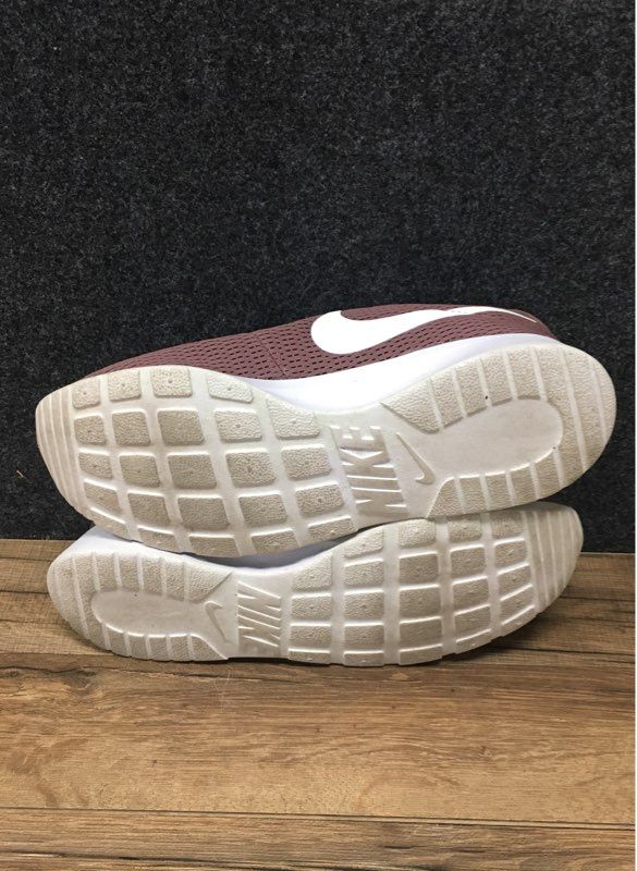 Nike Tanjun Dark Stucco White Women's Running Shoes Size 10