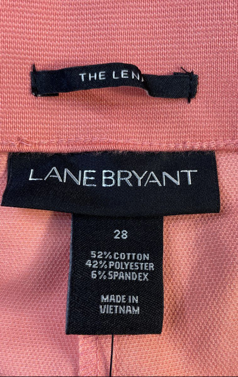 Lane Bryant Women's The Lena Stretch Cropped Capri Pants Coral Plus Size 28 NWT