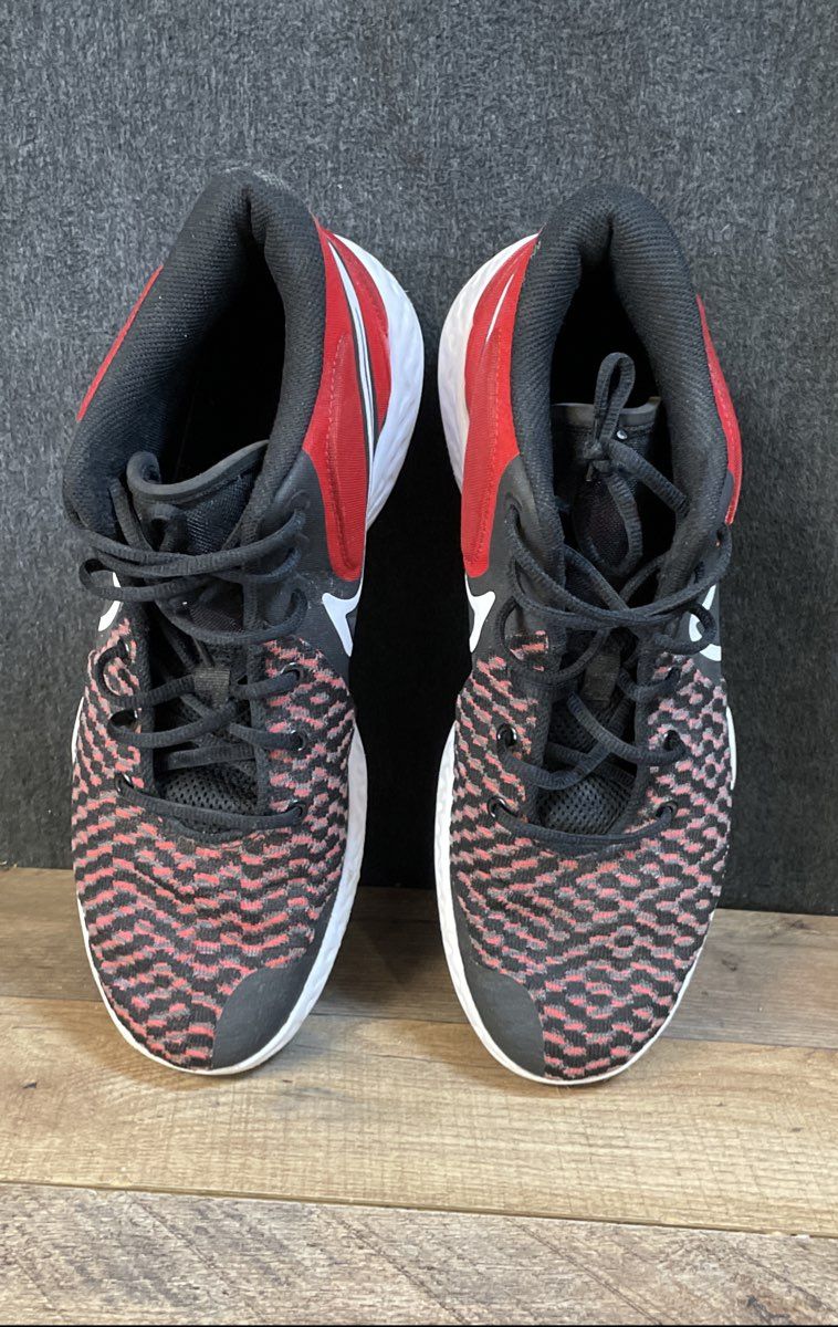 Nike KD Trey 5 VIII Black University Red White Basketball Shoes Size 12