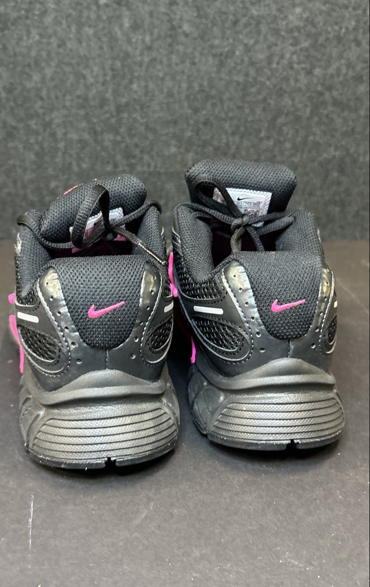 Nike Air Alvord 8 Black Vivid Pink Silver Running Shoes Women's Size 6.5