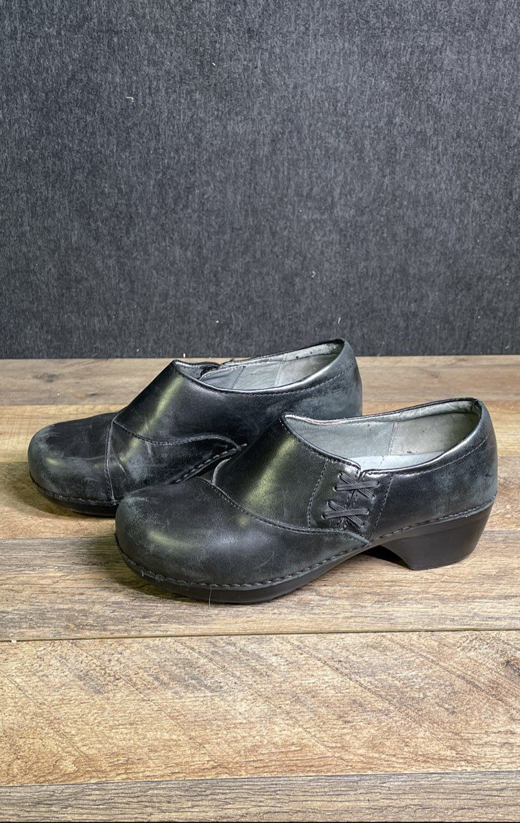 Dansko Stacie Black Leather Clogs Women's Size 38