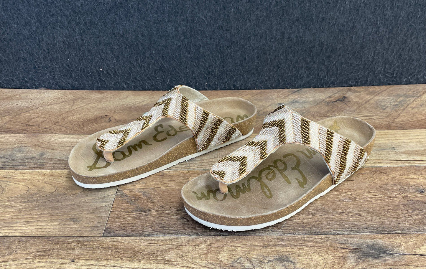 Sam Edelman Olivie Beaded Chevron Gold White Thong Sandals Women's Size 6