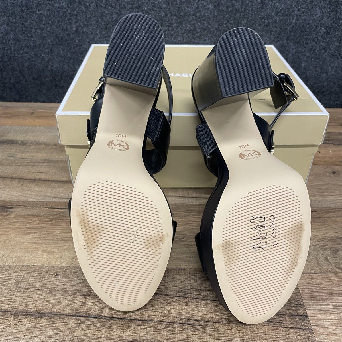 Michael Kors Carmen Black Faux Leather Platform Sandals Size 10M IOB