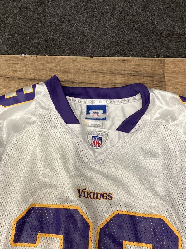 Reebok Minnesota Vikings Chester Taylor #29 NFL Jersey White Purple Sz L