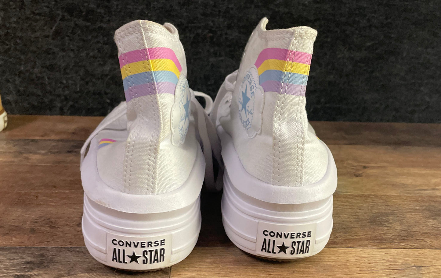 Converse Chuck Taylor All Star Move High Top White Rainbow Cloud Kid Size 6