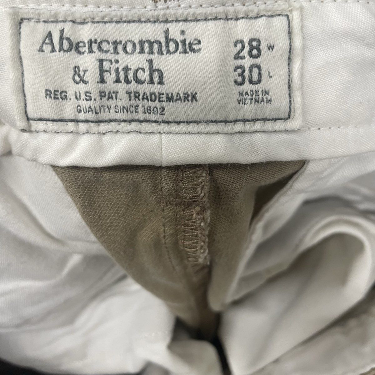 Abercrombie & Fitch Men's Tan Khaki Chino Pants 100% Cotton Sz 28x30